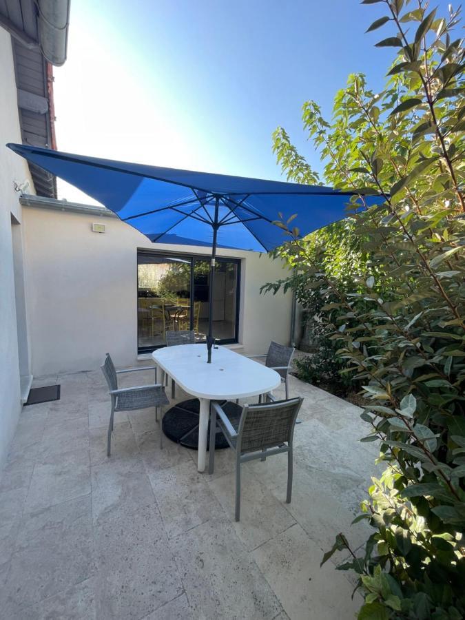 Petite Maison Pres Du Centre LʼIsle-sur-la-Sorgue Екстериор снимка
